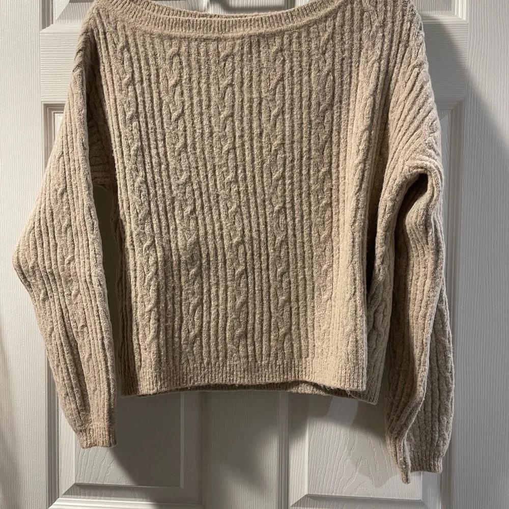 Sweater - Picture 2 of 2